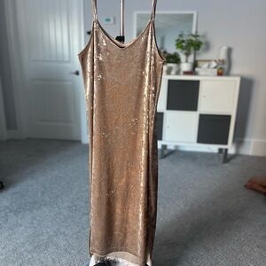 Forever 21 Gold Velvet Midi Dress